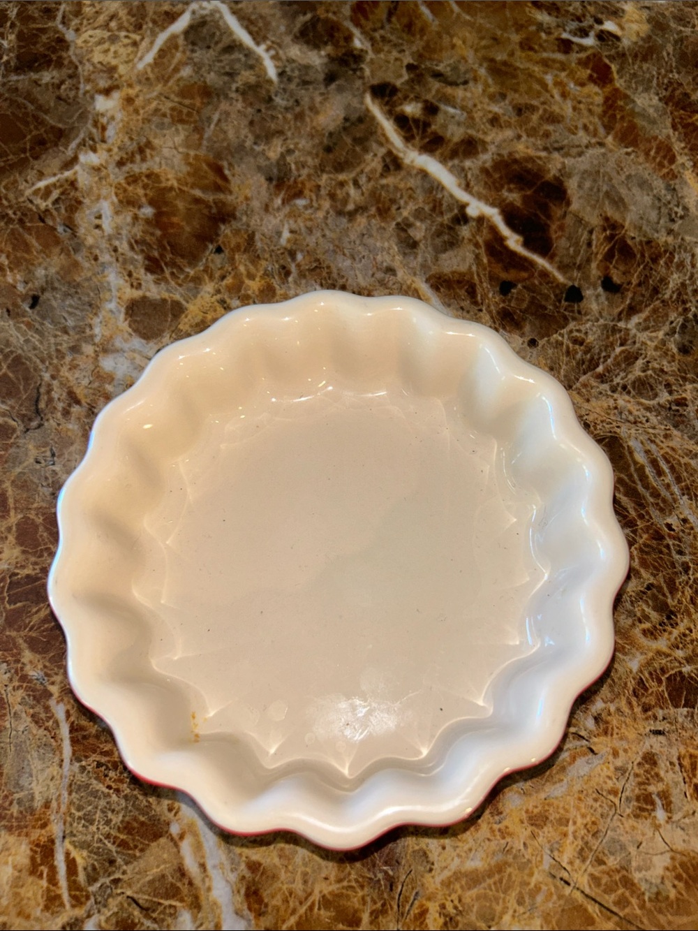 Le Creuset stoneware petite tart dish